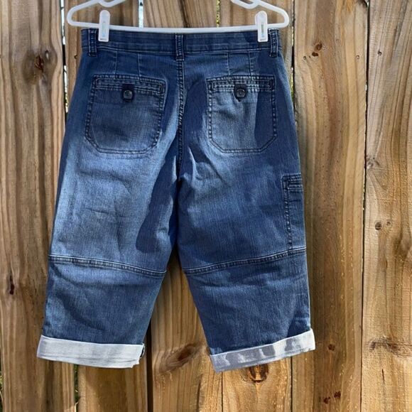 Take 50% OFF- Lee Sinfully Soft Blue Rolled Hem Jeans,Size-6 - Picture 5 of 6